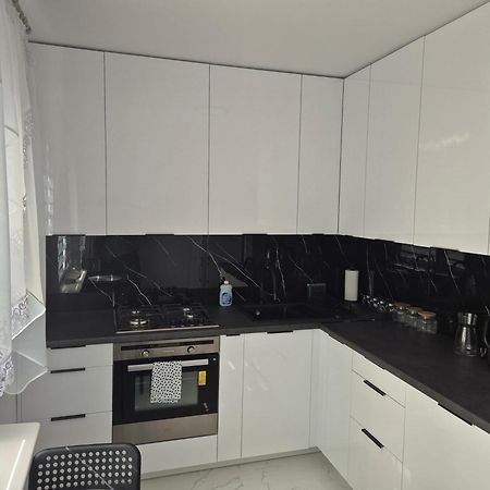 Nati Apartment Радом Екстериор снимка