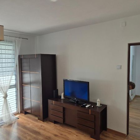 Nati Apartment Радом Екстериор снимка
