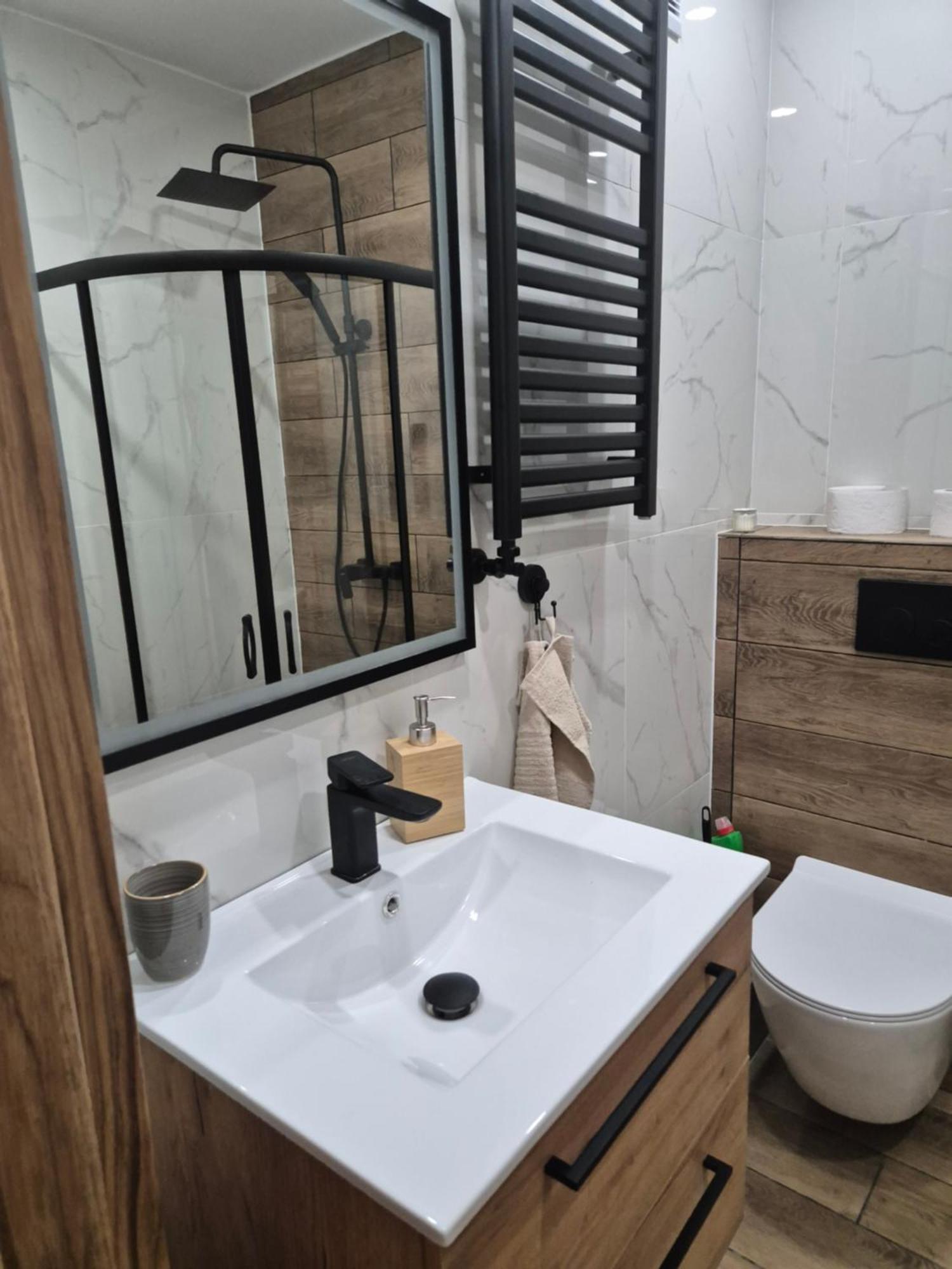 Nati Apartment Радом Екстериор снимка
